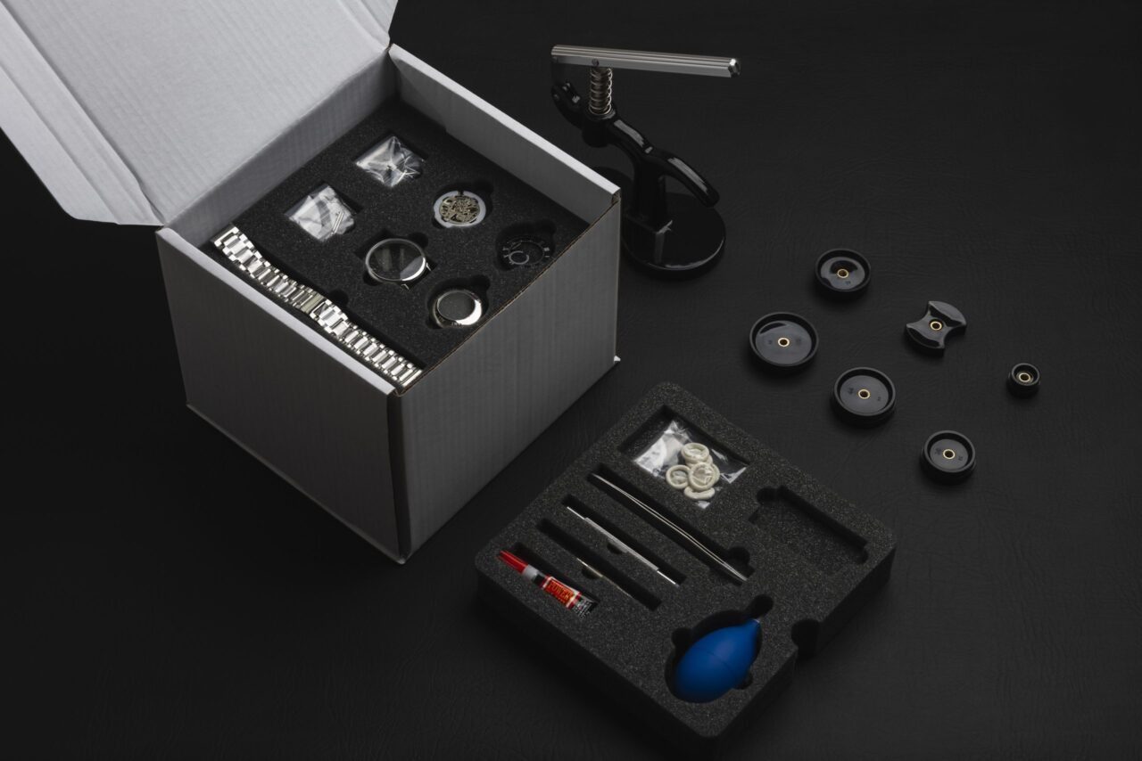 Mechanical Skeleton Watchmaking Kit – Silver - Image 7
